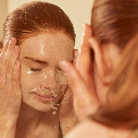 Aloe Soothing Cream Facial Cleanser